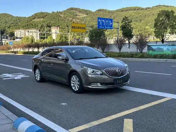Buick LaCrosse 2013