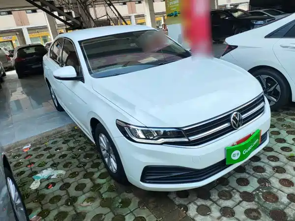 Volkswagen Bora 2021