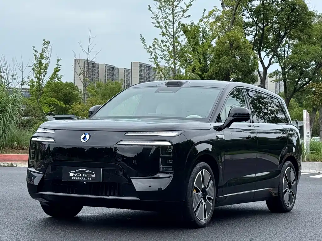 Denza N8L 2025
