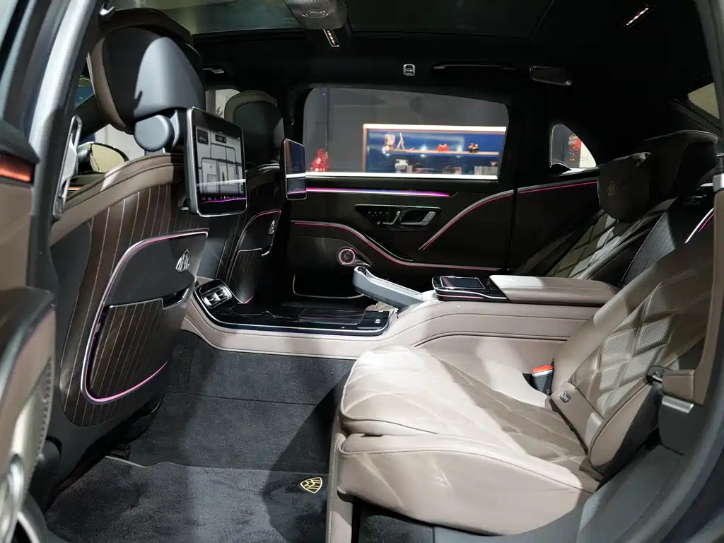 Mercedes-Benz S-Class 2023 — фото 19