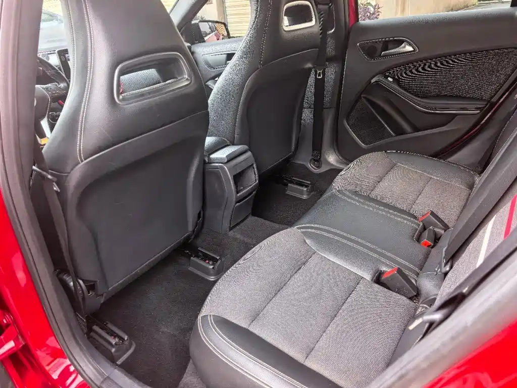 Mercedes-Benz A-Class 2014