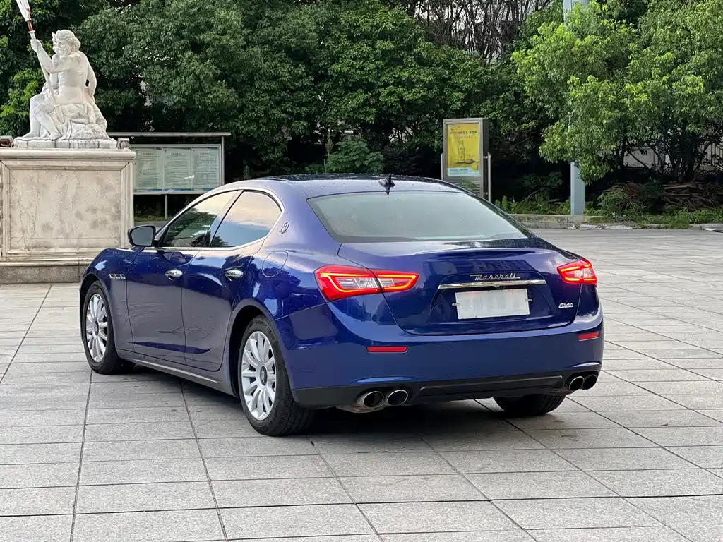 Maserati Ghibli 2017 — фото 8