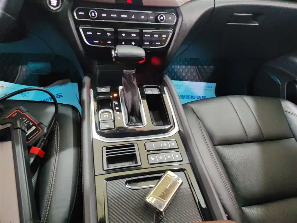 GAC Motor Trumpchi GS8 2017 — фото 14