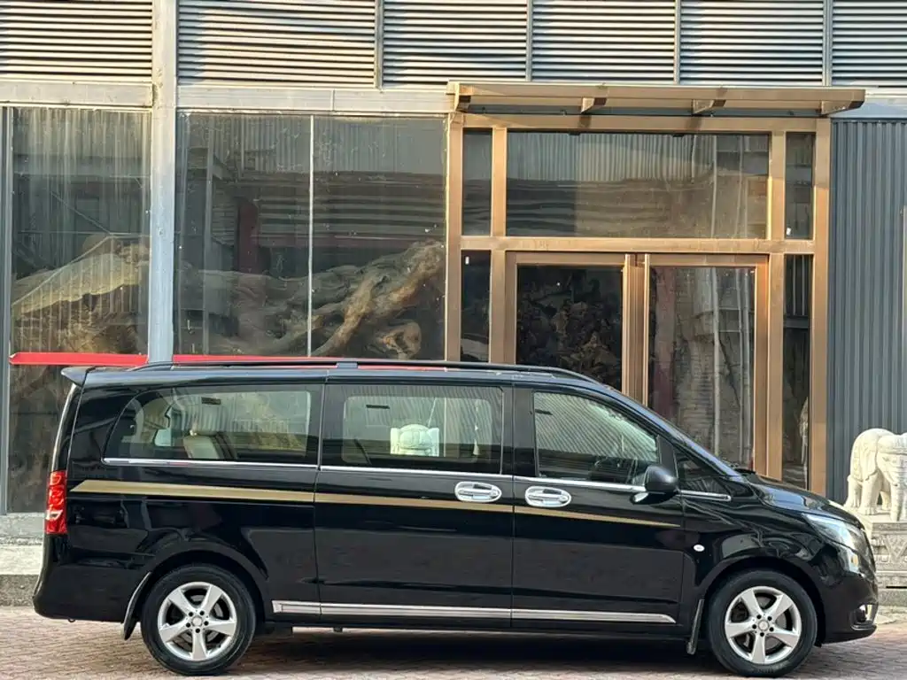 Mercedes-Benz Vito 2018 — фото 9