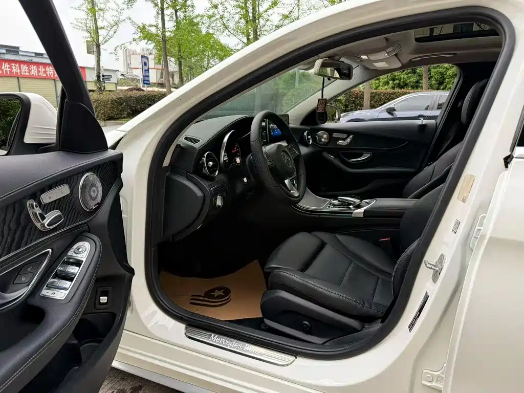 Mercedes-Benz C-Class 2015 — фото 4