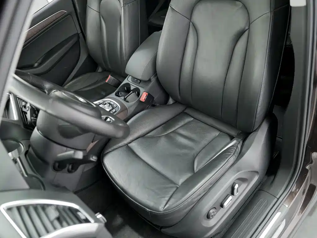 Audi Q5 2015 — фото 15
