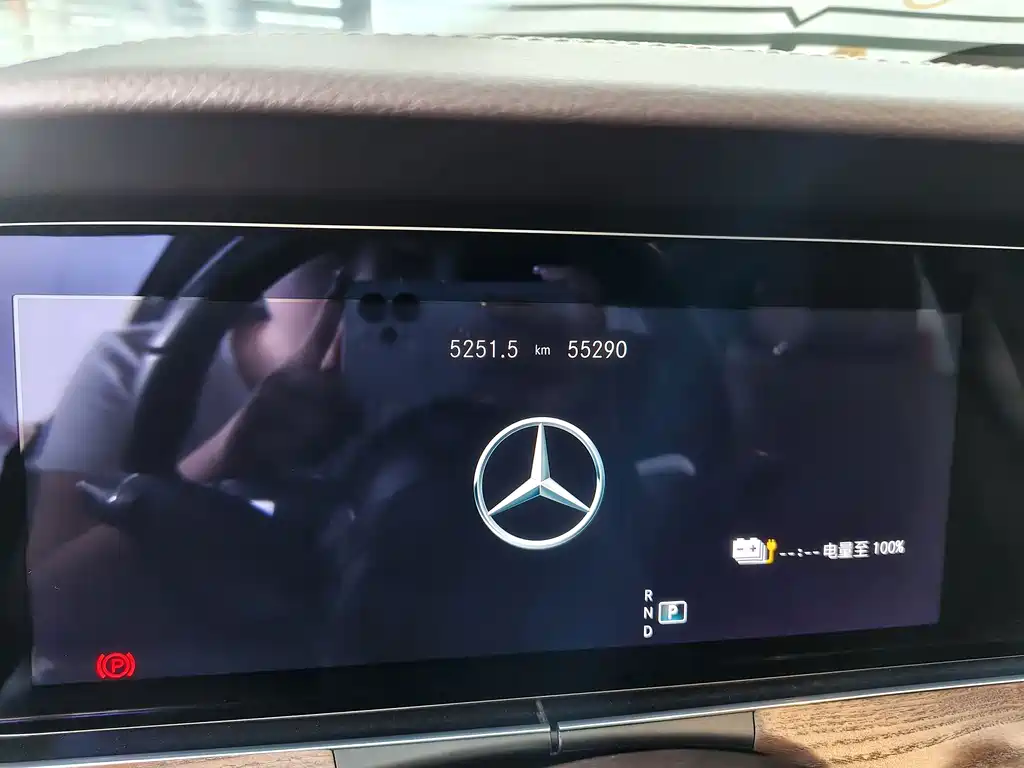 Mercedes-Benz E-Class New Energy 2023 — фото 21