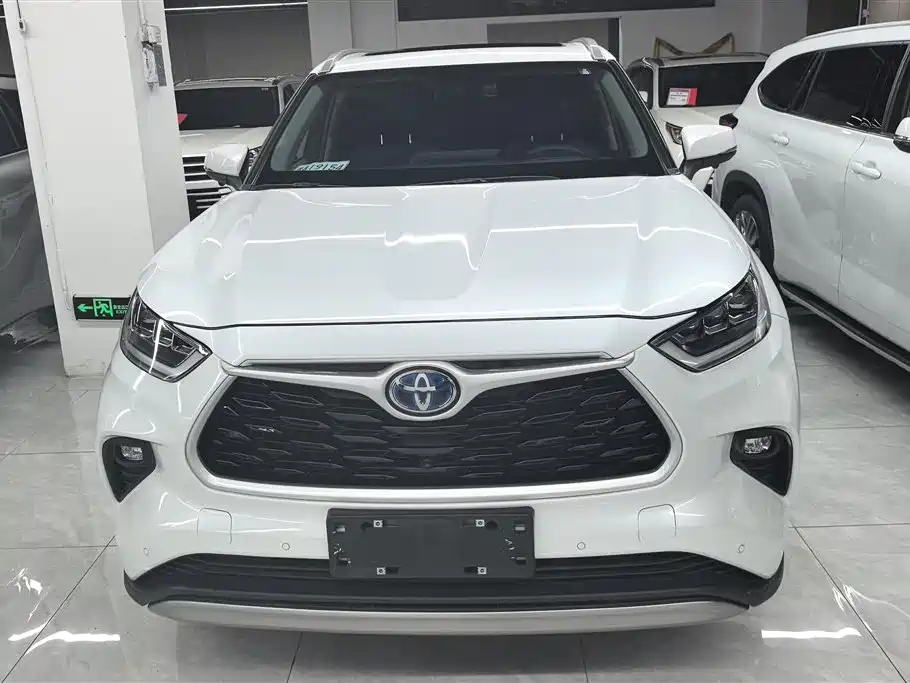 Toyota Highlander 2024