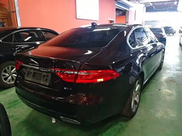 Jaguar XFL 2020