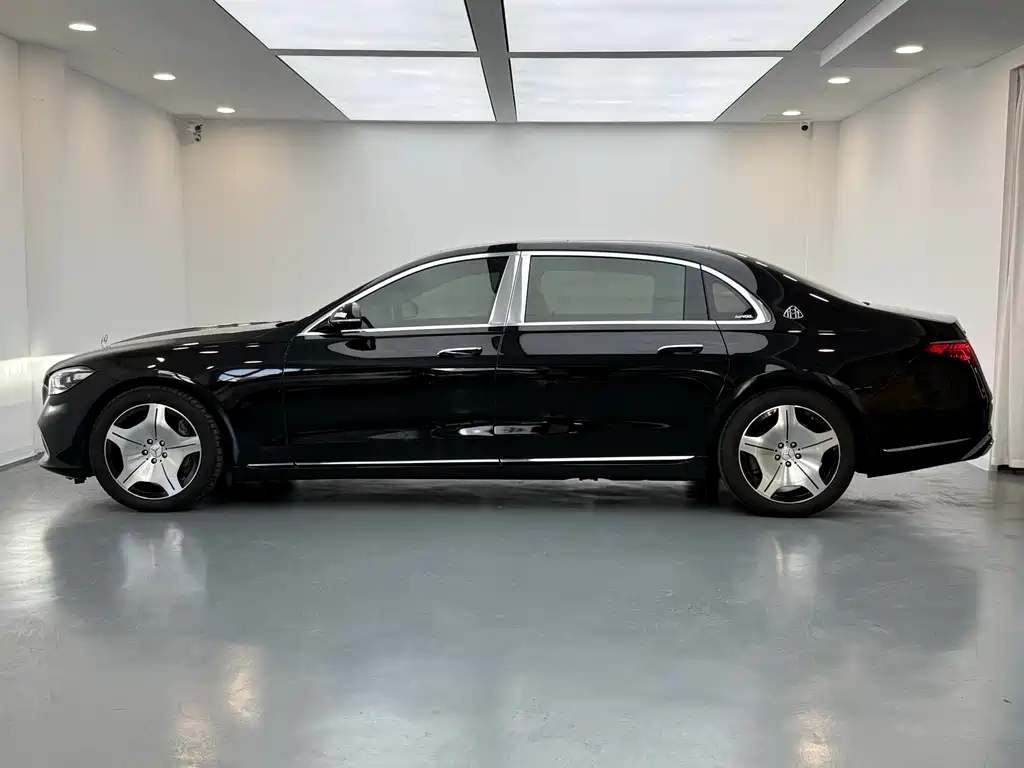 Mercedes-Benz S-Class 2023 — фото 8