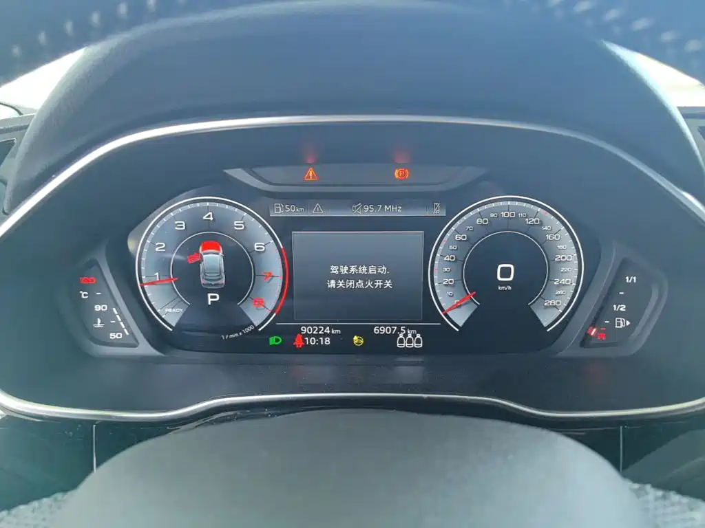Audi Q3 Sportback 2022 — фото 12