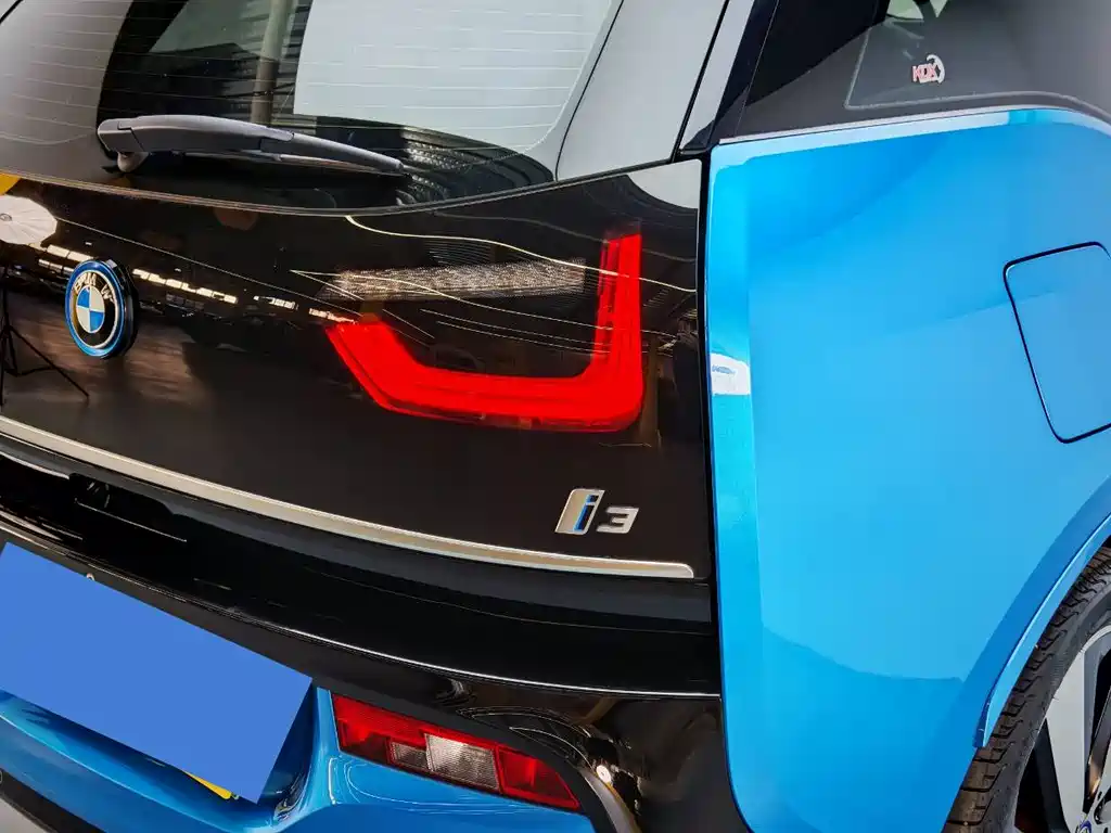 BMW i3 2018 — фото 15
