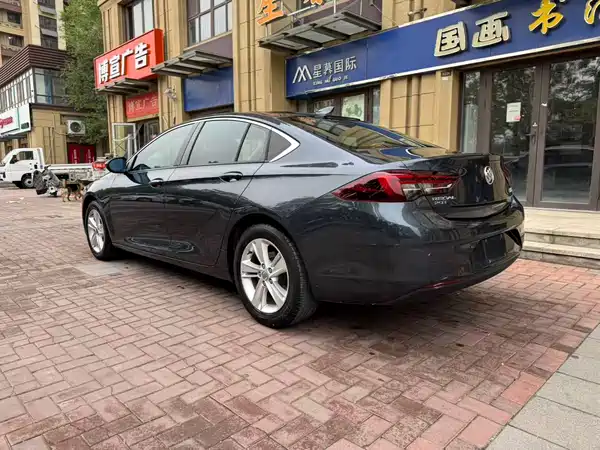 Buick Regal 2019