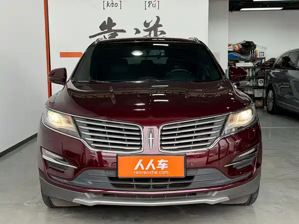 Lincoln MKC 2015