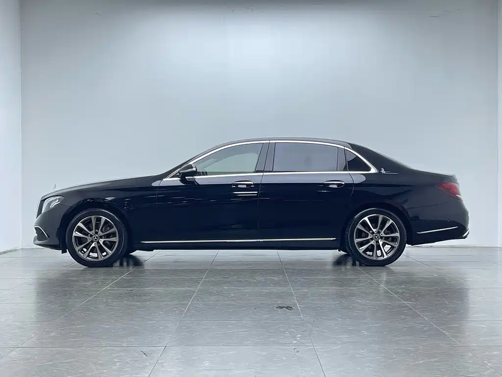 Mercedes-Benz E-Class 2020
