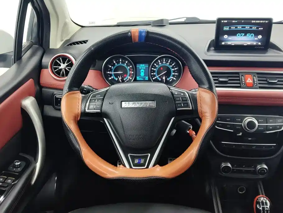 Haval H1 2016 — фото 15