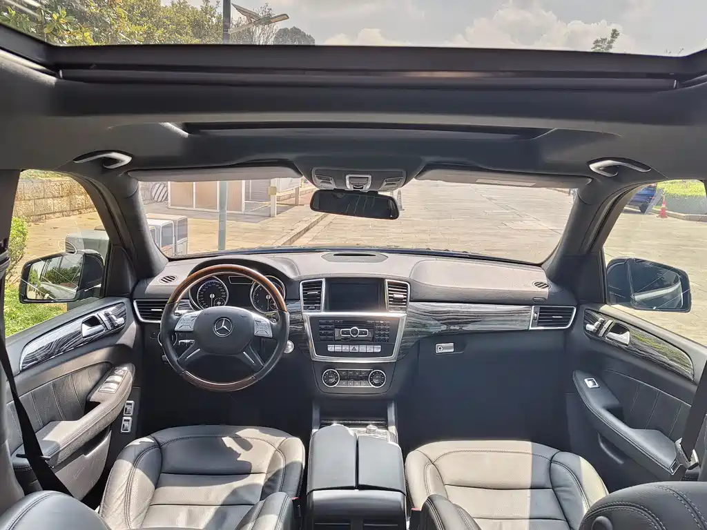 Mercedes-Benz GL-Class 2014 — фото 36