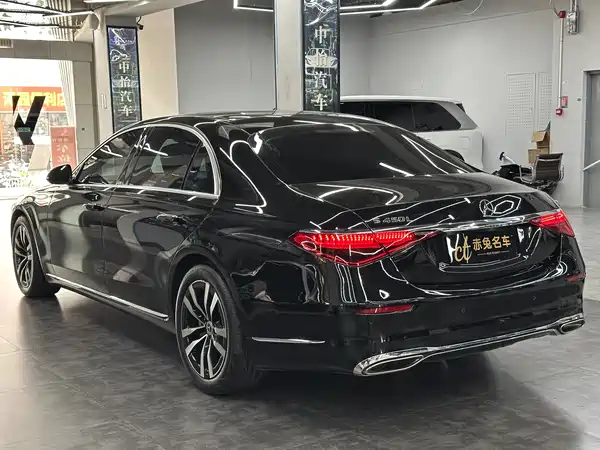 Mercedes-Benz S-Class 2022