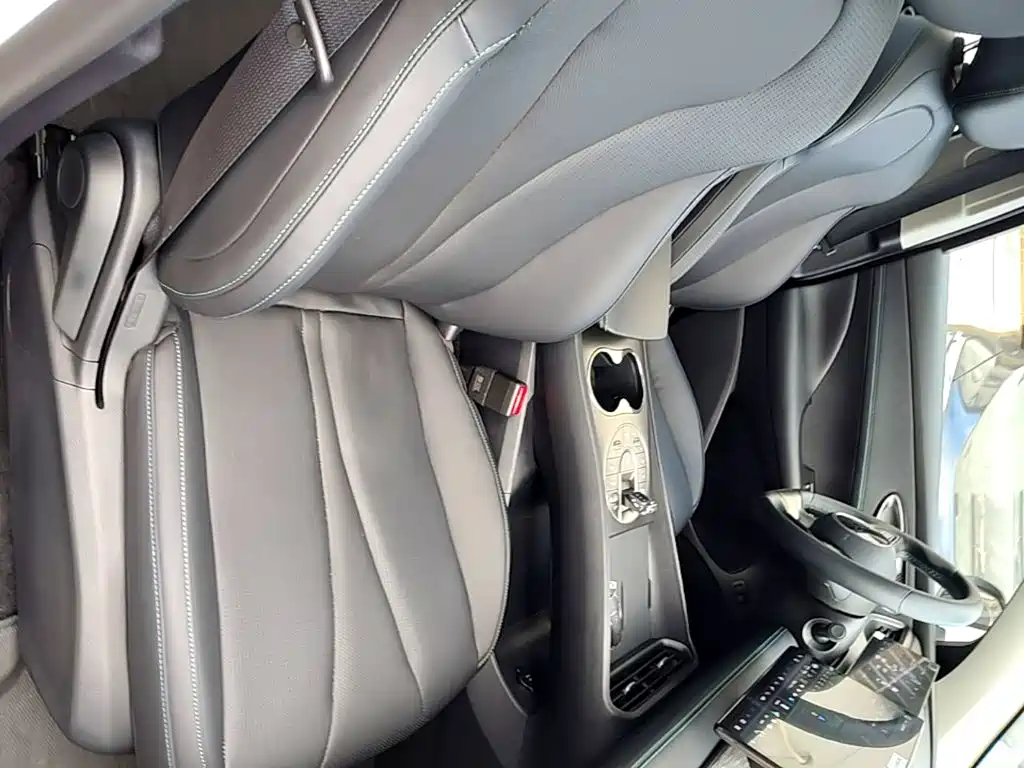 BYD Seal 05 DM-i 2025 — фото 25