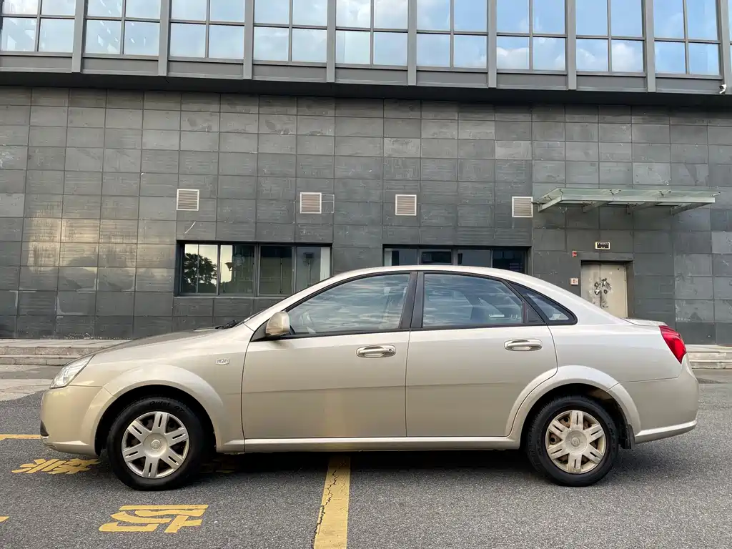 Buick Excelle 2013