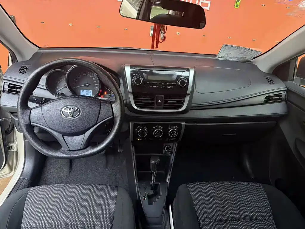 Toyota Vios 2017 — фото 11