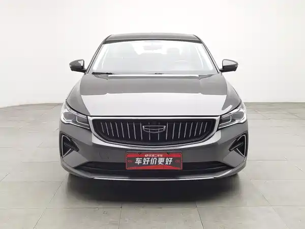 Geely Emgrand 2024