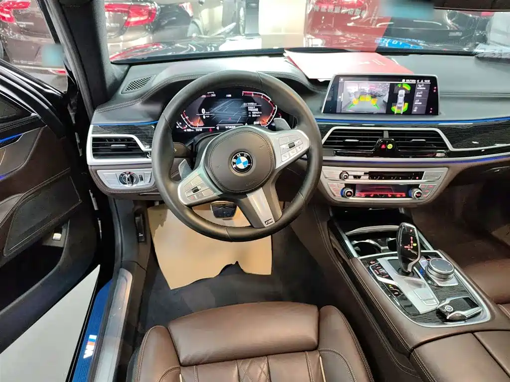 BMW 7 Series 2020 — фото 11
