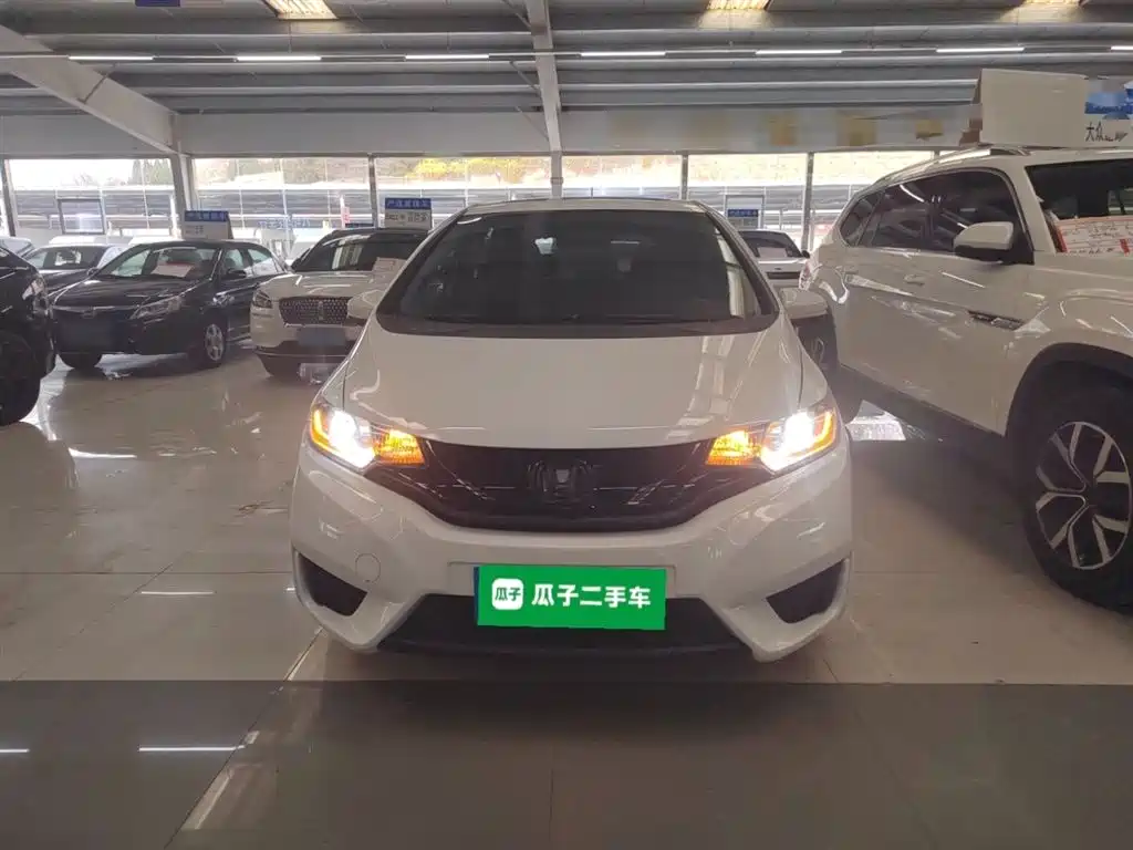 Honda Fit 2017 — фото 3