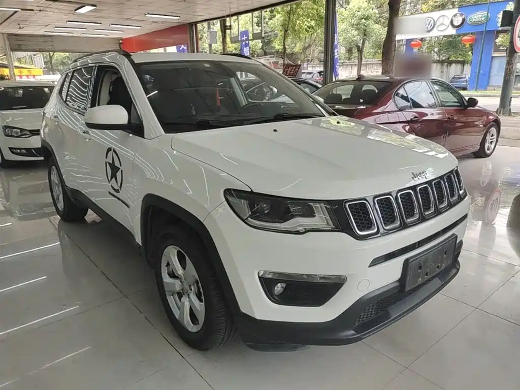 Jeep Compass 2021 — фото 4