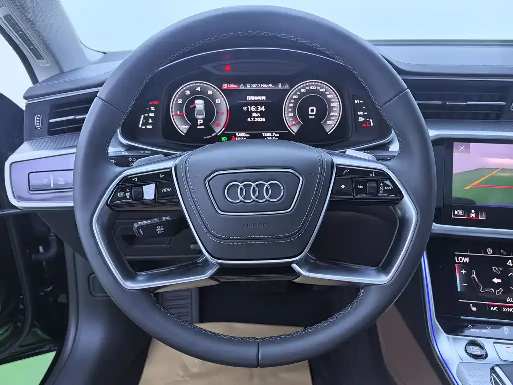 Audi A7L 2024 — фото 11