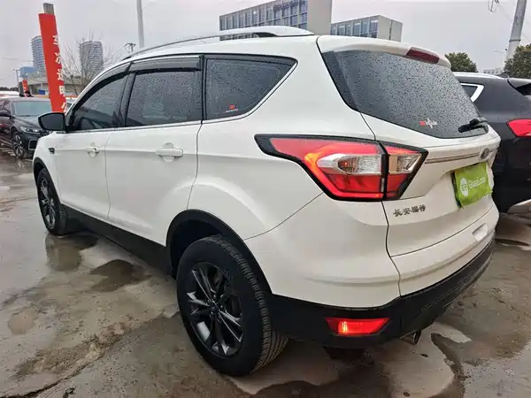 Ford Kuga 2019