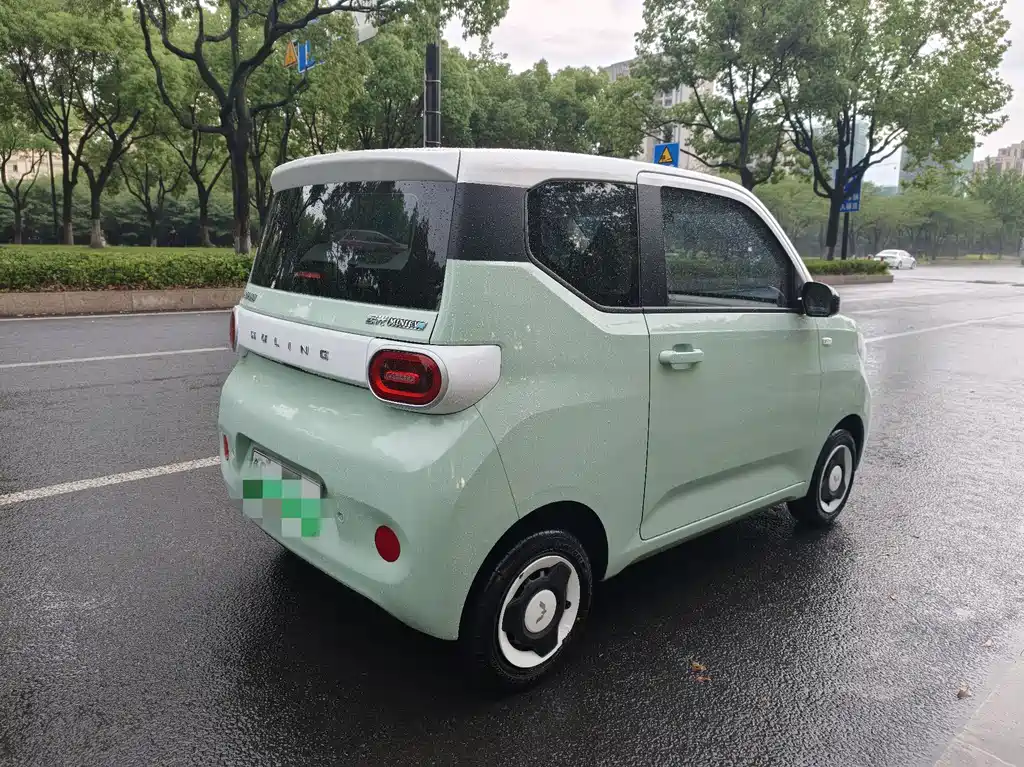 Wuling MINIEV 2024