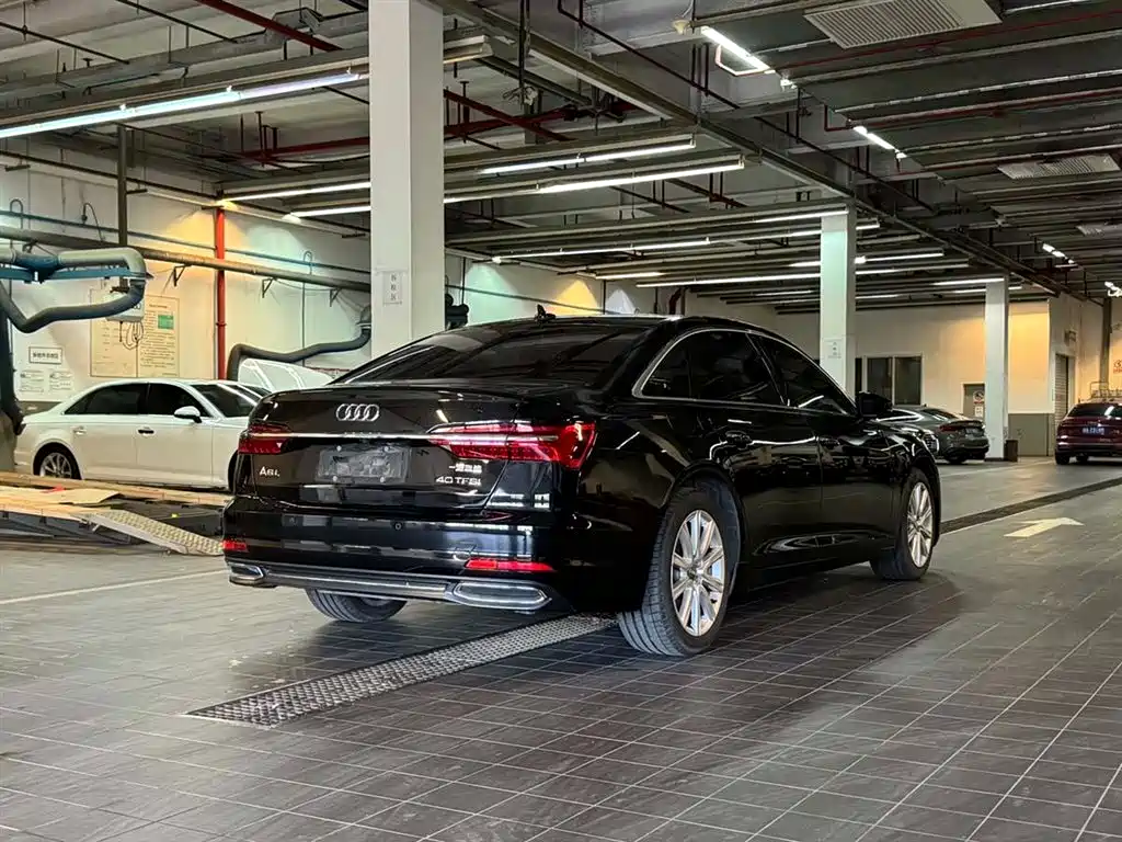 Audi A6L 2021