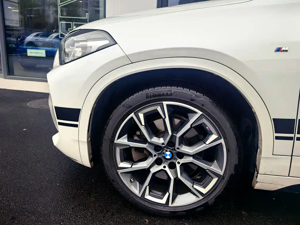 BMW X2 2022 — фото 3