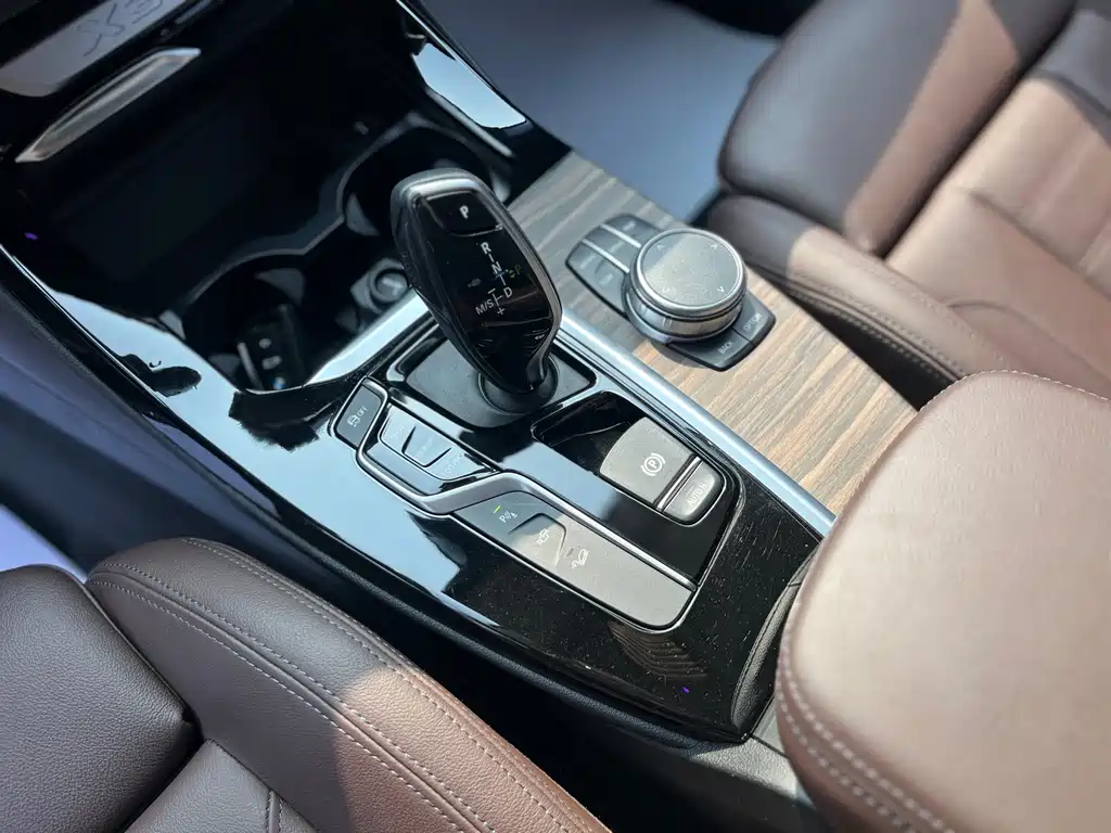 BMW X3 2019 — фото 12