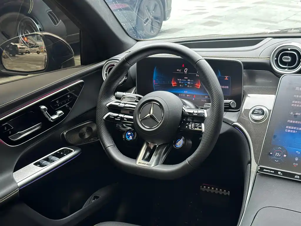 Mercedes-Benz GLC Coupe AMG 2025 — фото 8