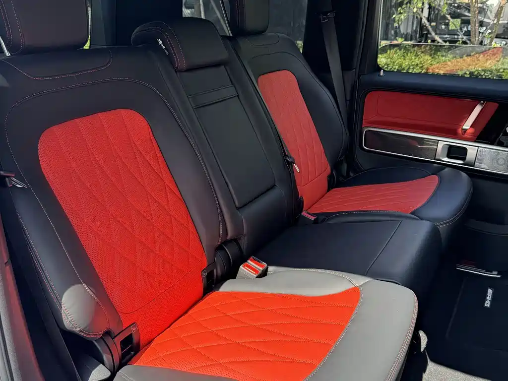 Mercedes-Benz G-Class 2025 — фото 15