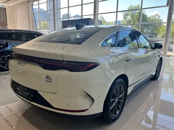 BYD Qin L 2025