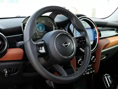 MINI MINI 2022