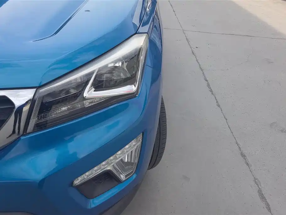 Changan CS15 2016