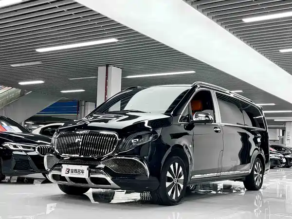 Mercedes-Benz Vito 2023