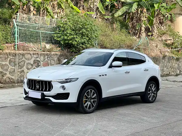 Maserati Levante 2017