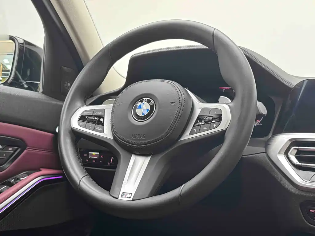 BMW 3 Series 2022 — фото 11