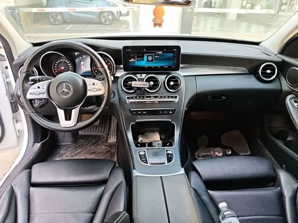 Mercedes-Benz C-Class 2019 — фото 10