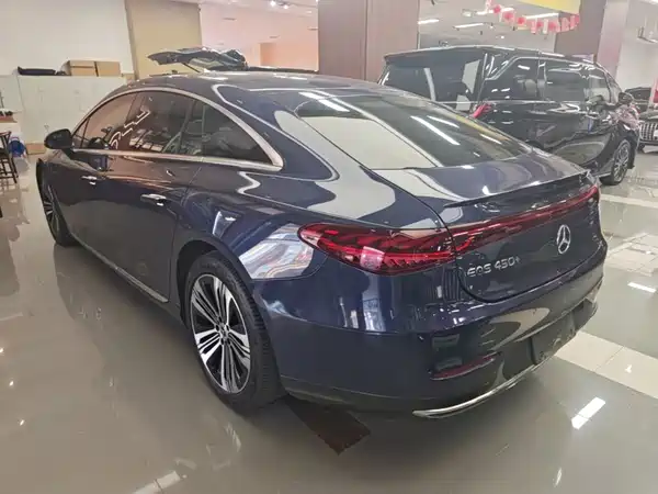 Mercedes-Benz EQS 2024