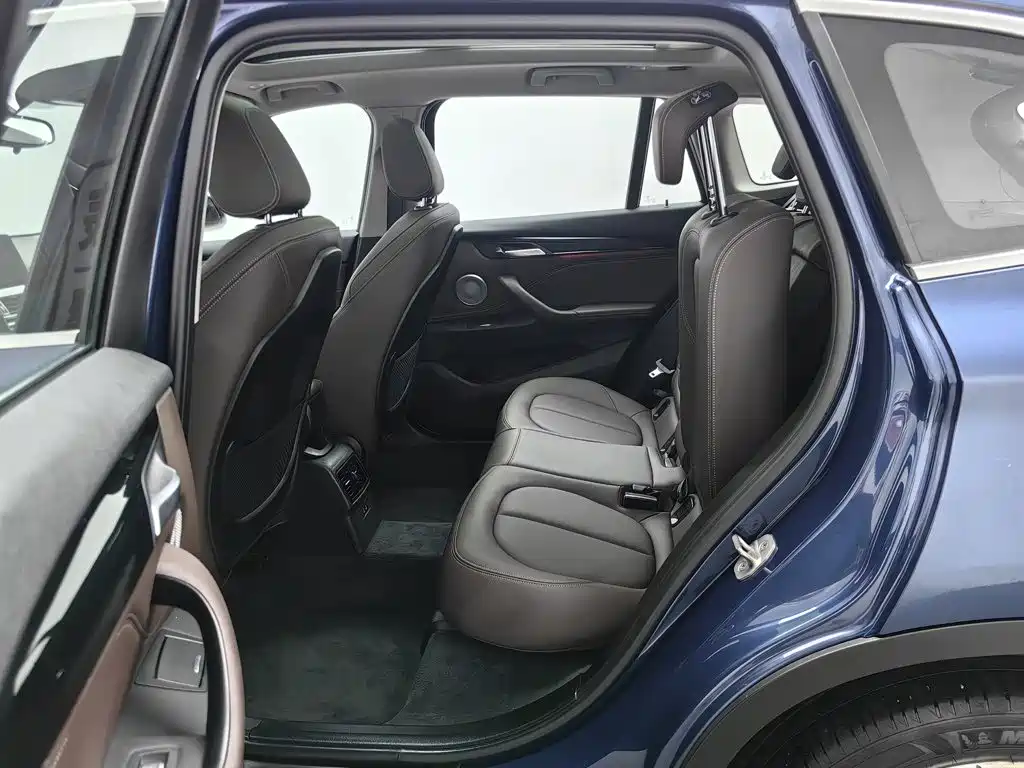 BMW X1 2021 — фото 15