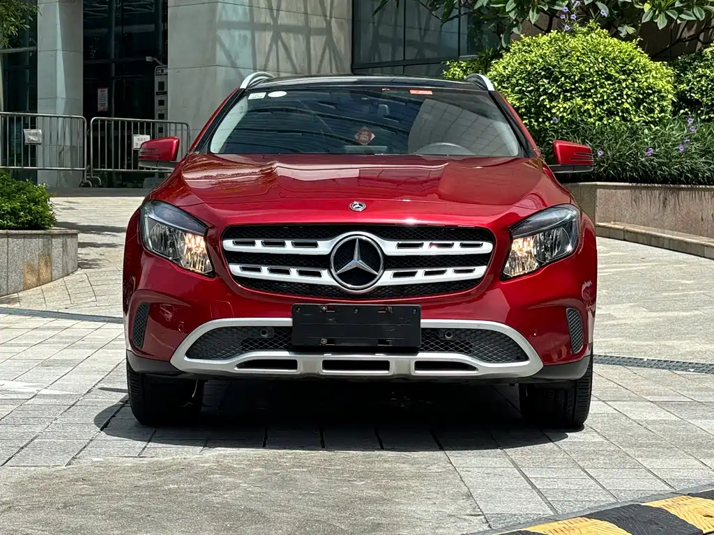 Mercedes-Benz GLA 2018 — фото 2
