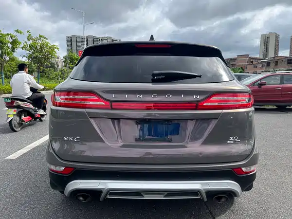 Lincoln MKC 2016