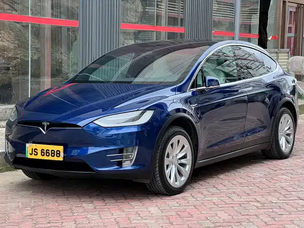 Tesla Model X 2016