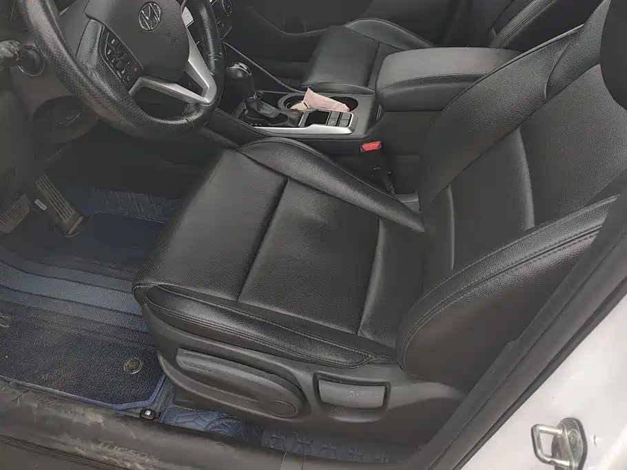Hyundai Tucson 2017 — фото 9